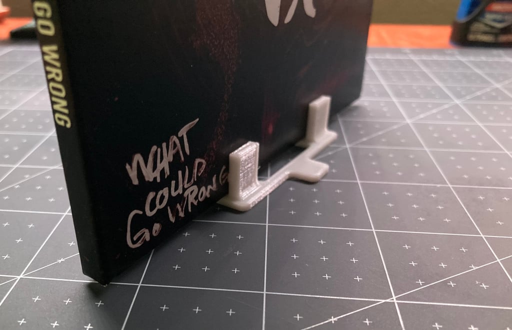 Smaller CD Case Stand (6mm depth) 3d model