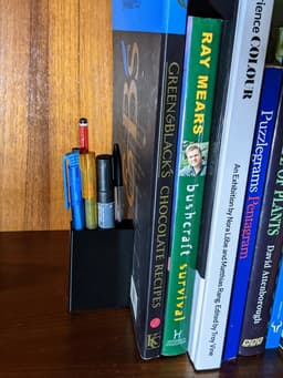Pencil pot bookend 3d model