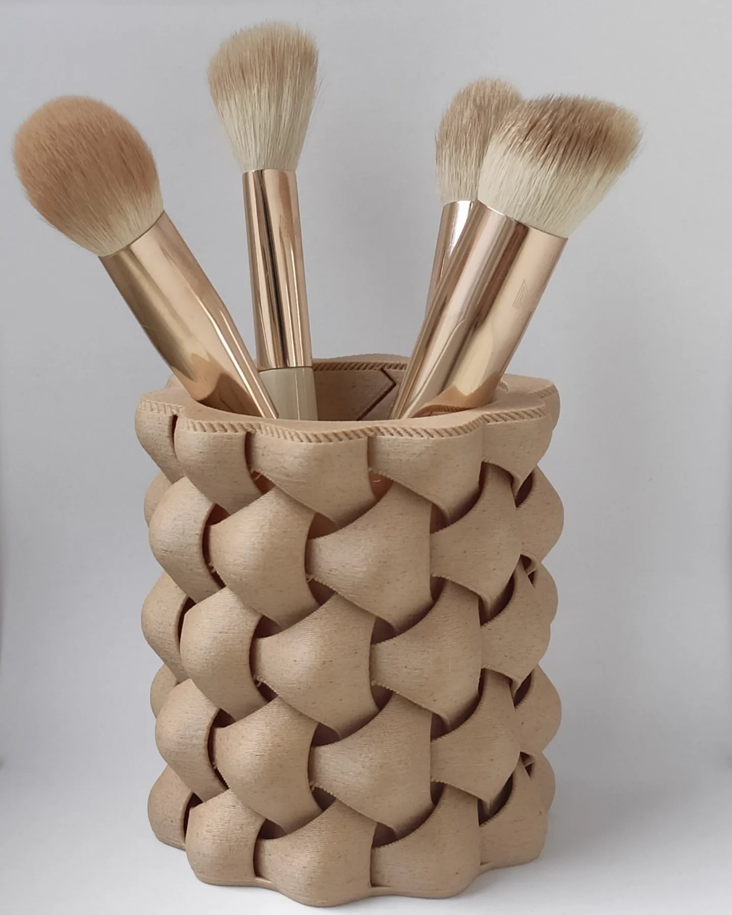 Pen holder - vase mode 3d model