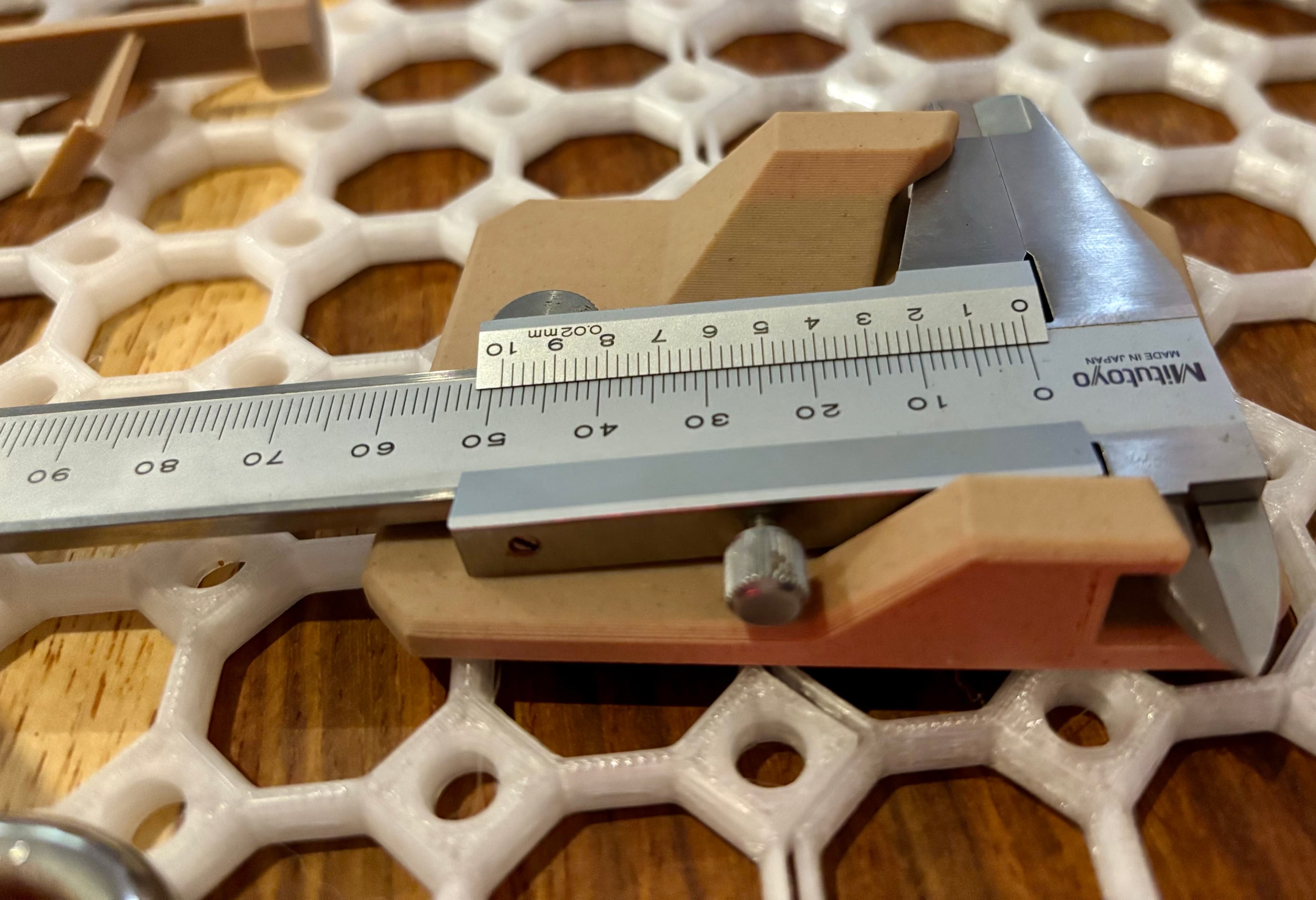 Works beautifully for my Mitutoyo calipers.