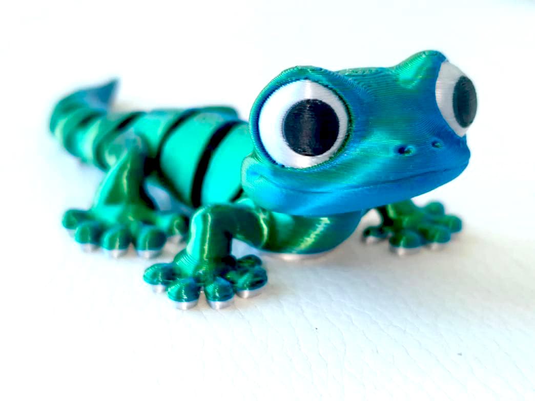 Cutest articulated Gecko ever 3d model