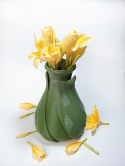 Twisted Vase Hidden Piggybank 3d model