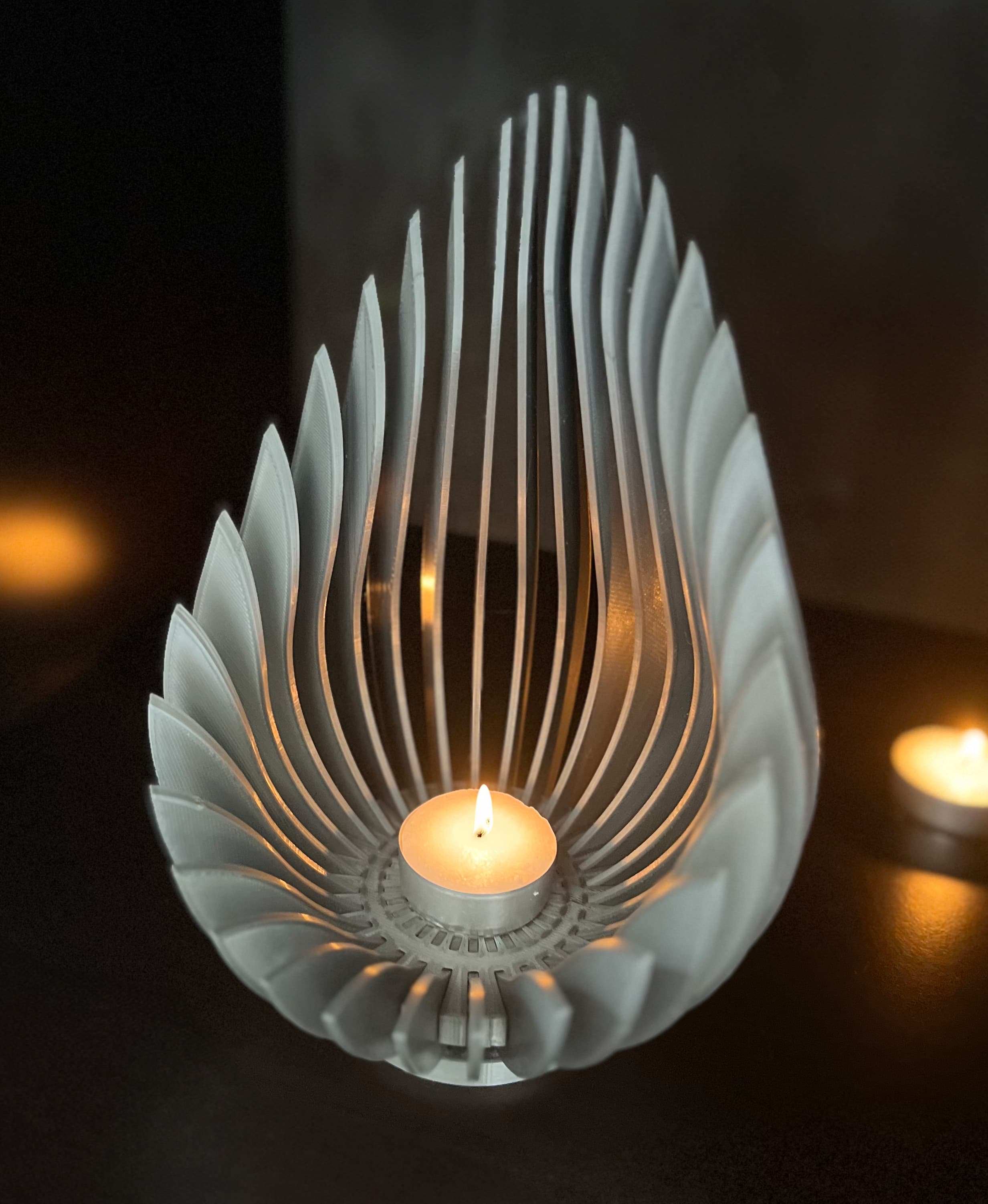 Blade Flames 32 Piece Candle Holder 3d model