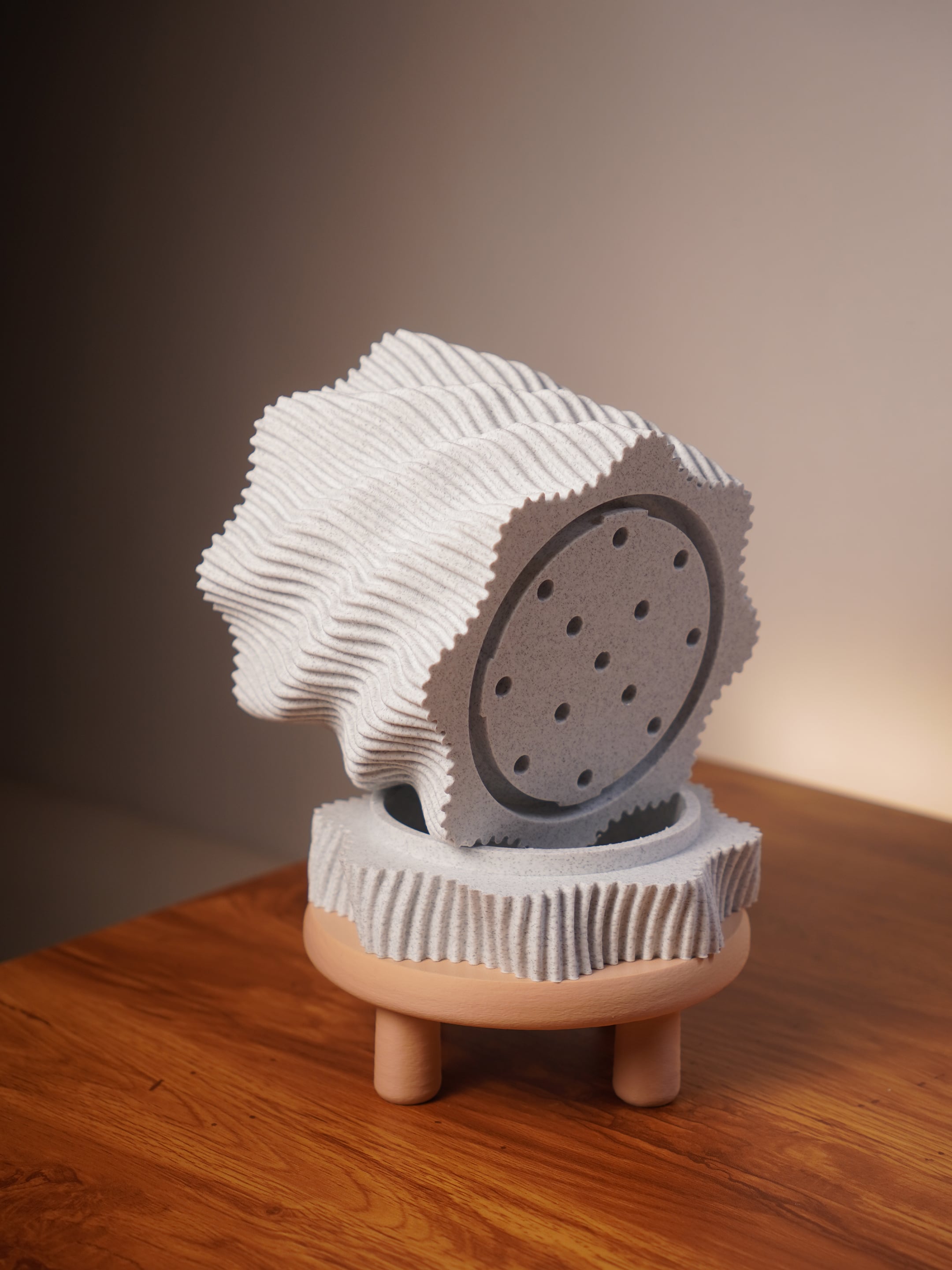 Swirl Planter 3d model