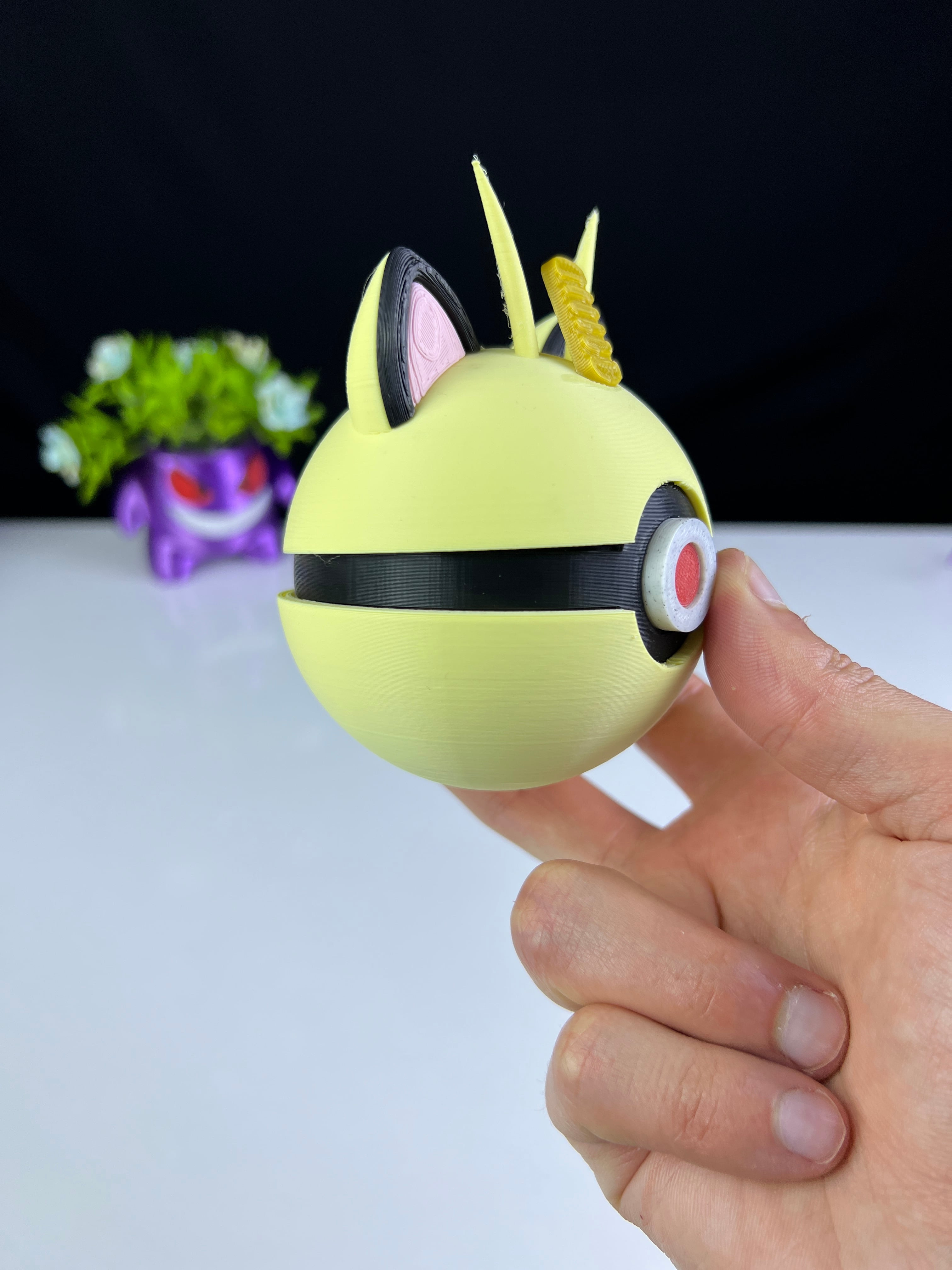 Meowth Pokeball 3d model
