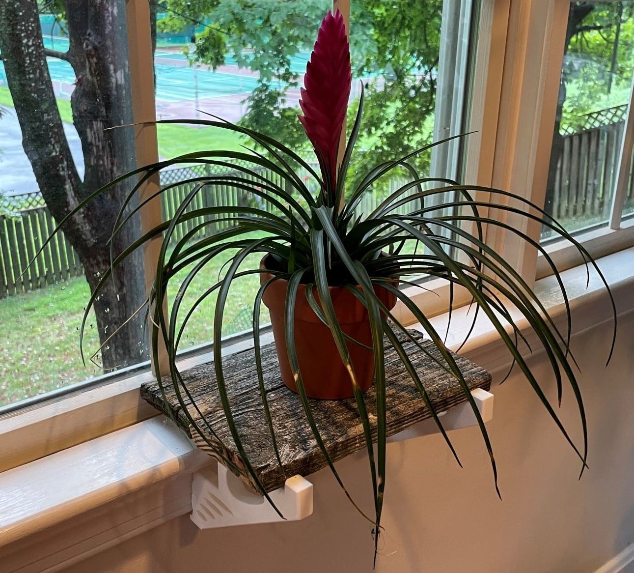 Windowsill Planter Platform Extender Brace (Pella) 3d model