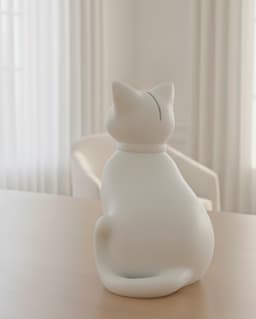 Re-Usable White Cat Piggybank 3d model