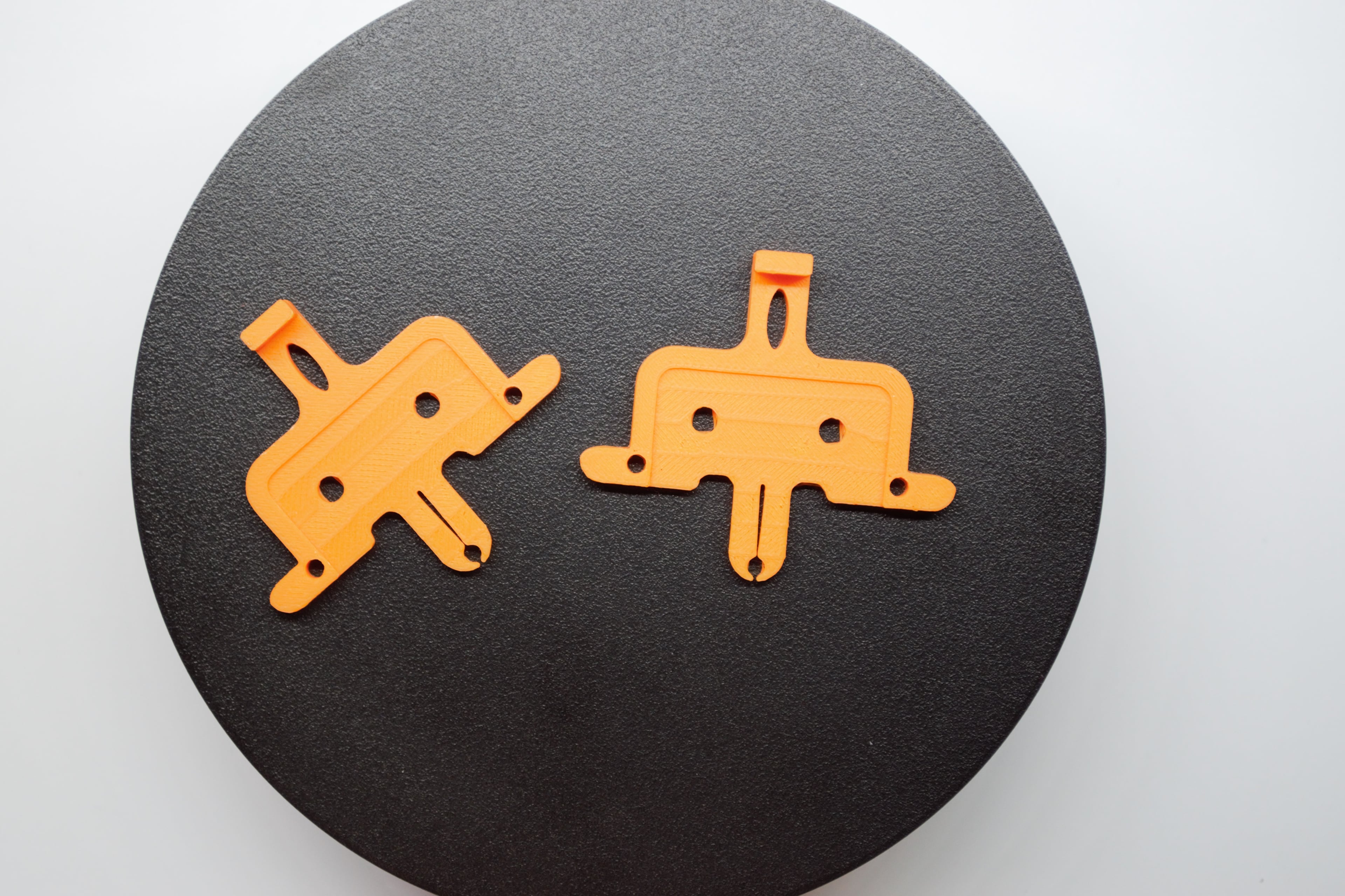 Bike brake pads spreader 3d model