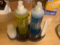 Pump bottle bench caddy with drip tray 3d model