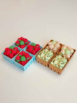 Strawberry Frogs Clicker Keychain Fidget Toy Bundle 3d model