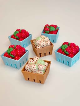 Strawberry Frogs Clicker Keychain Fidget Toy Bundle 3d model