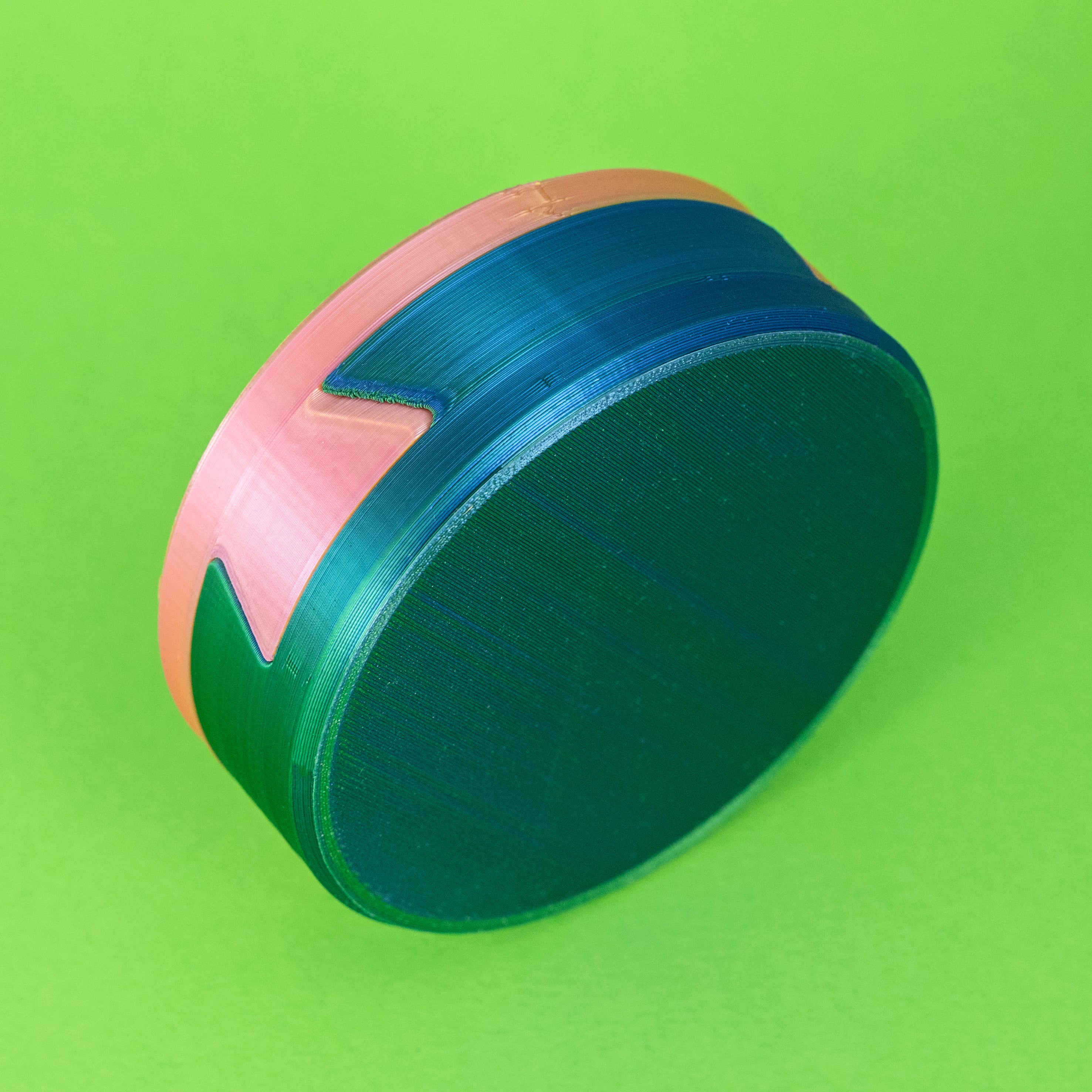Dastardly Dovetail Box (Round) 3d model