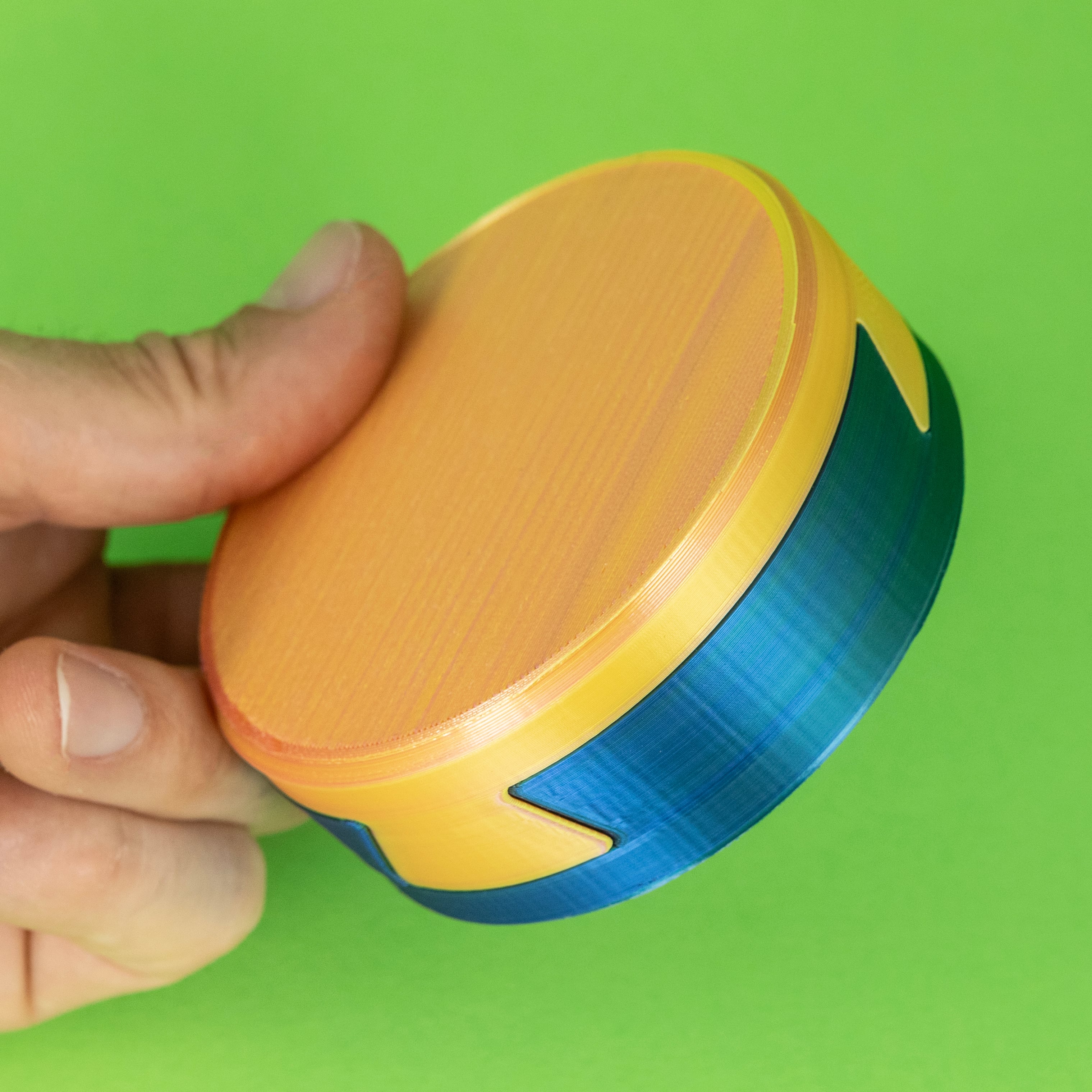 Dastardly Dovetail Box (Round) 3d model