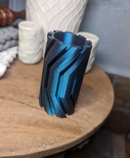 Twisted Vase 3d model