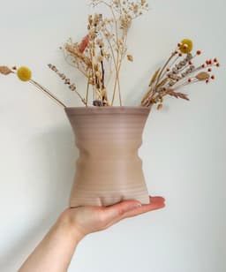 Fluffy Pillow vase 3d model