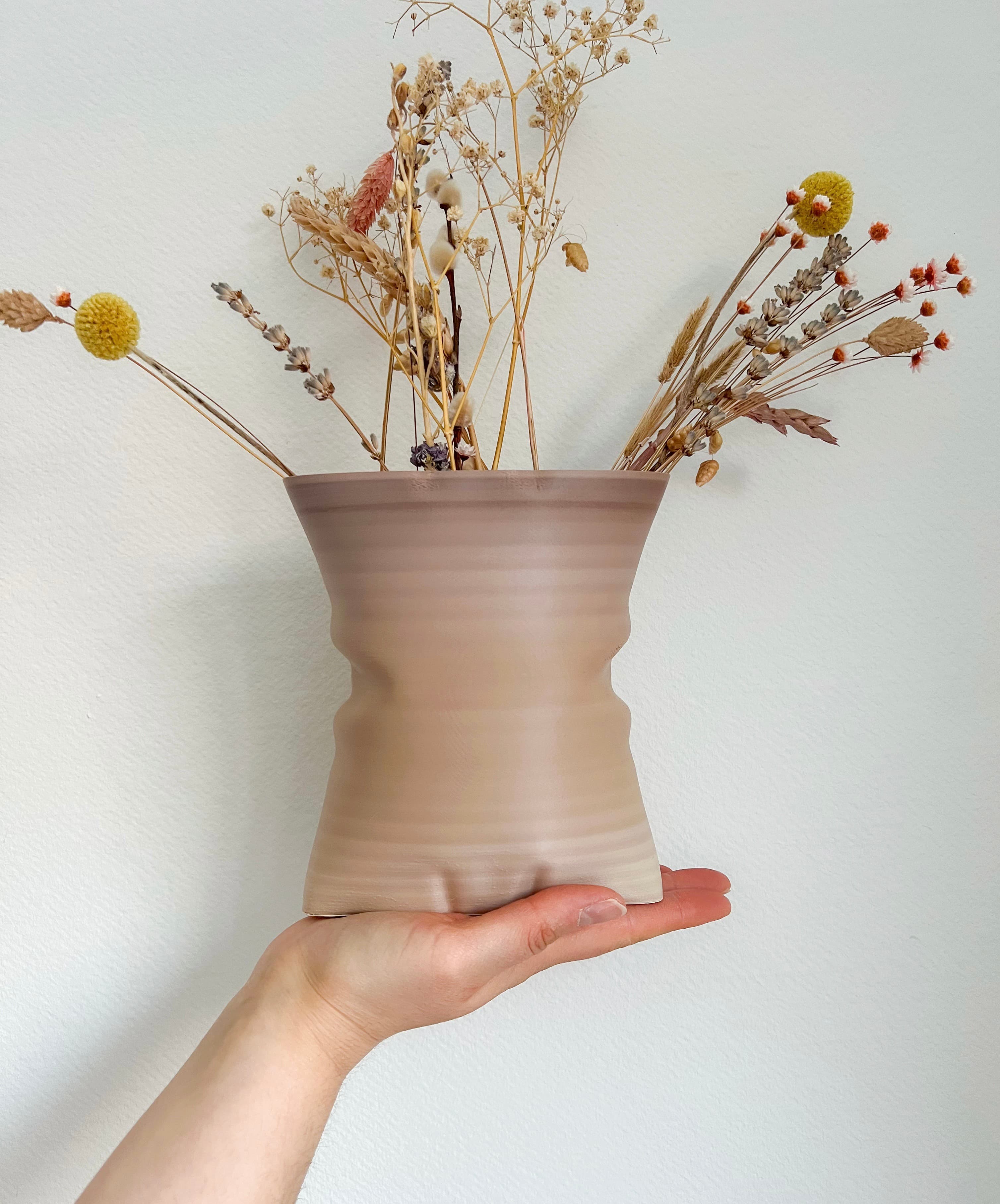 Fluffy Pillow vase 3d model