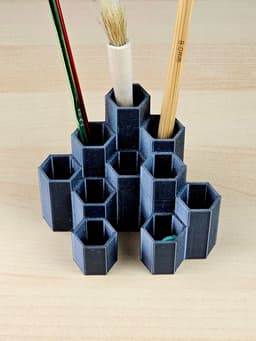 Giants Penholder Desktop Organizer 3d model