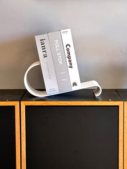 ARCH | Organic Curve Bookstand 3d model