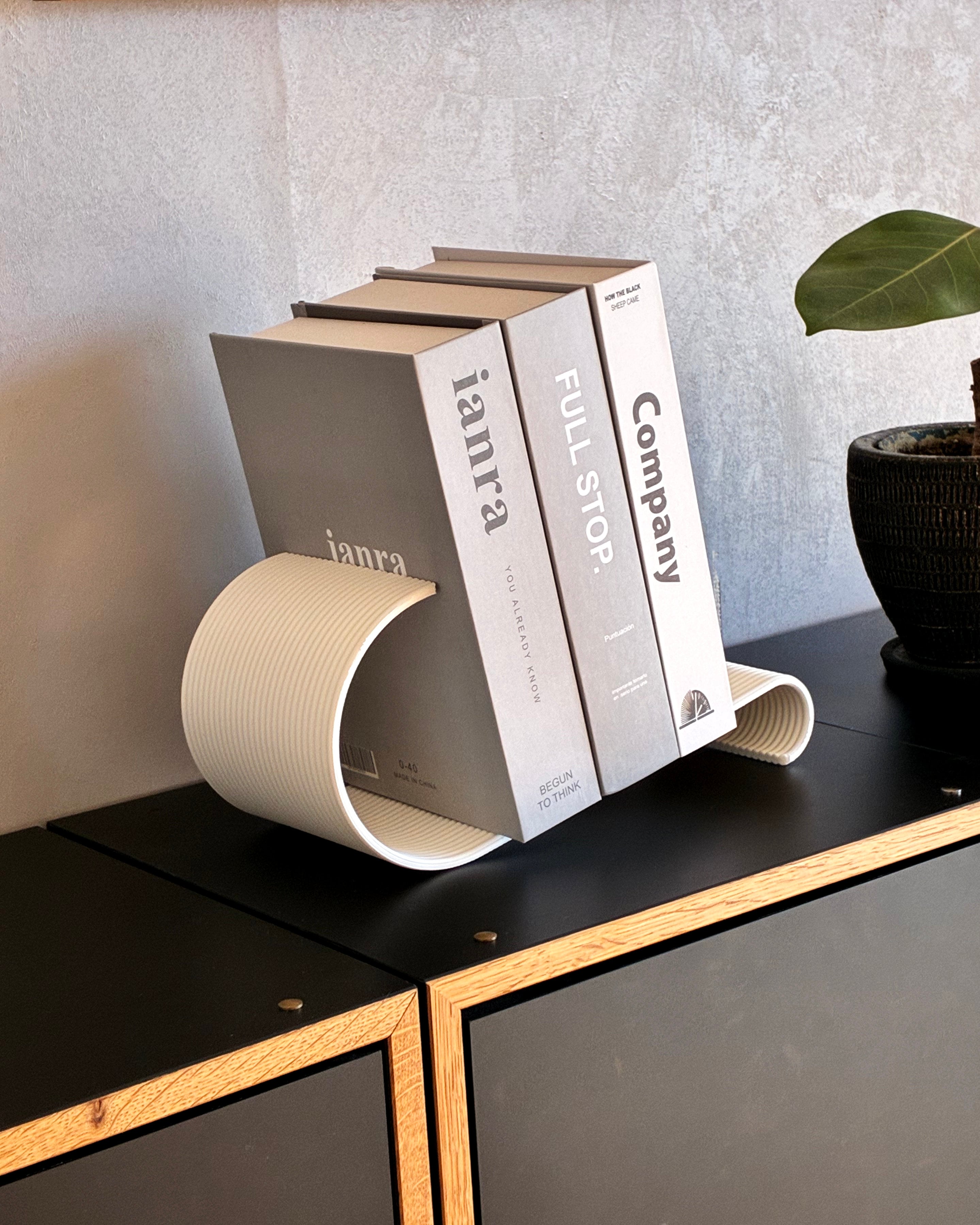 ARCH | Organic Curve Bookstand 3d model