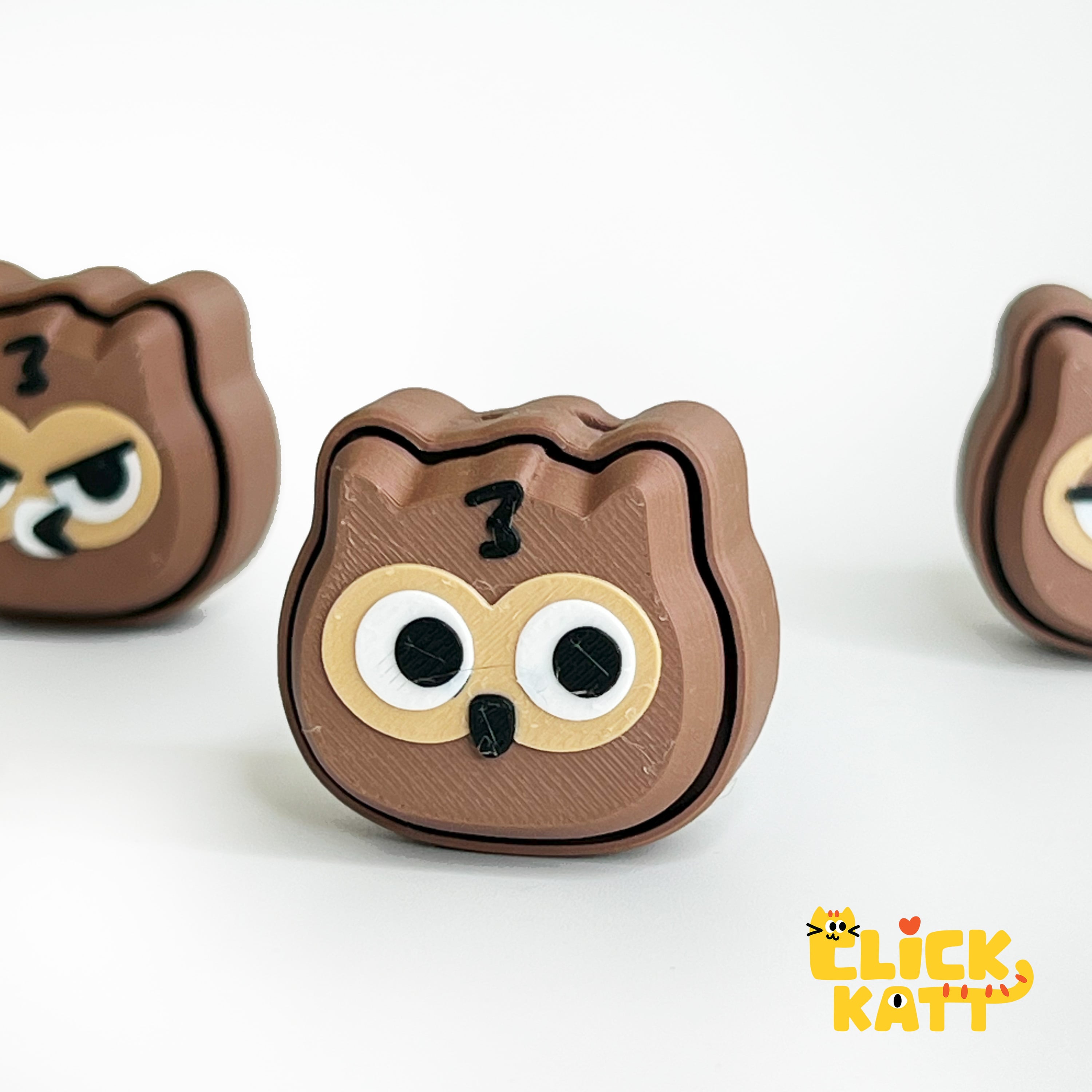 Owl - Clicker Fidget Toy Keychain 3d model