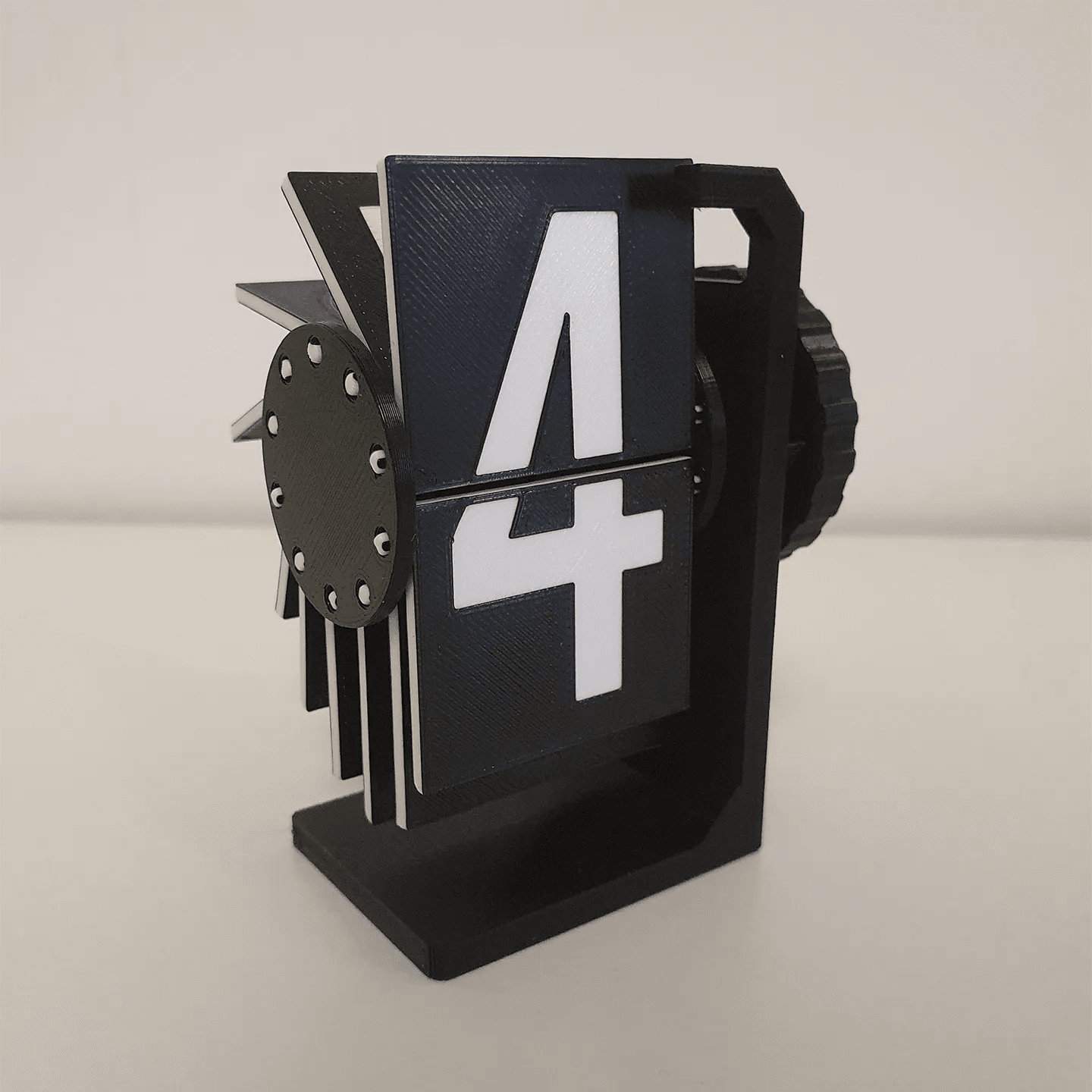 Split-flap counter - Fully printable 3d model