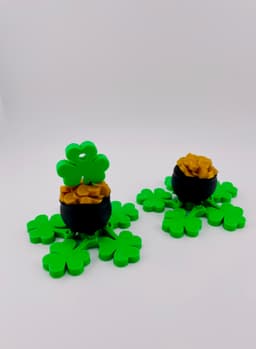 Pot O'Gold Flexi Spinner Fidget & Key Chain 3d model