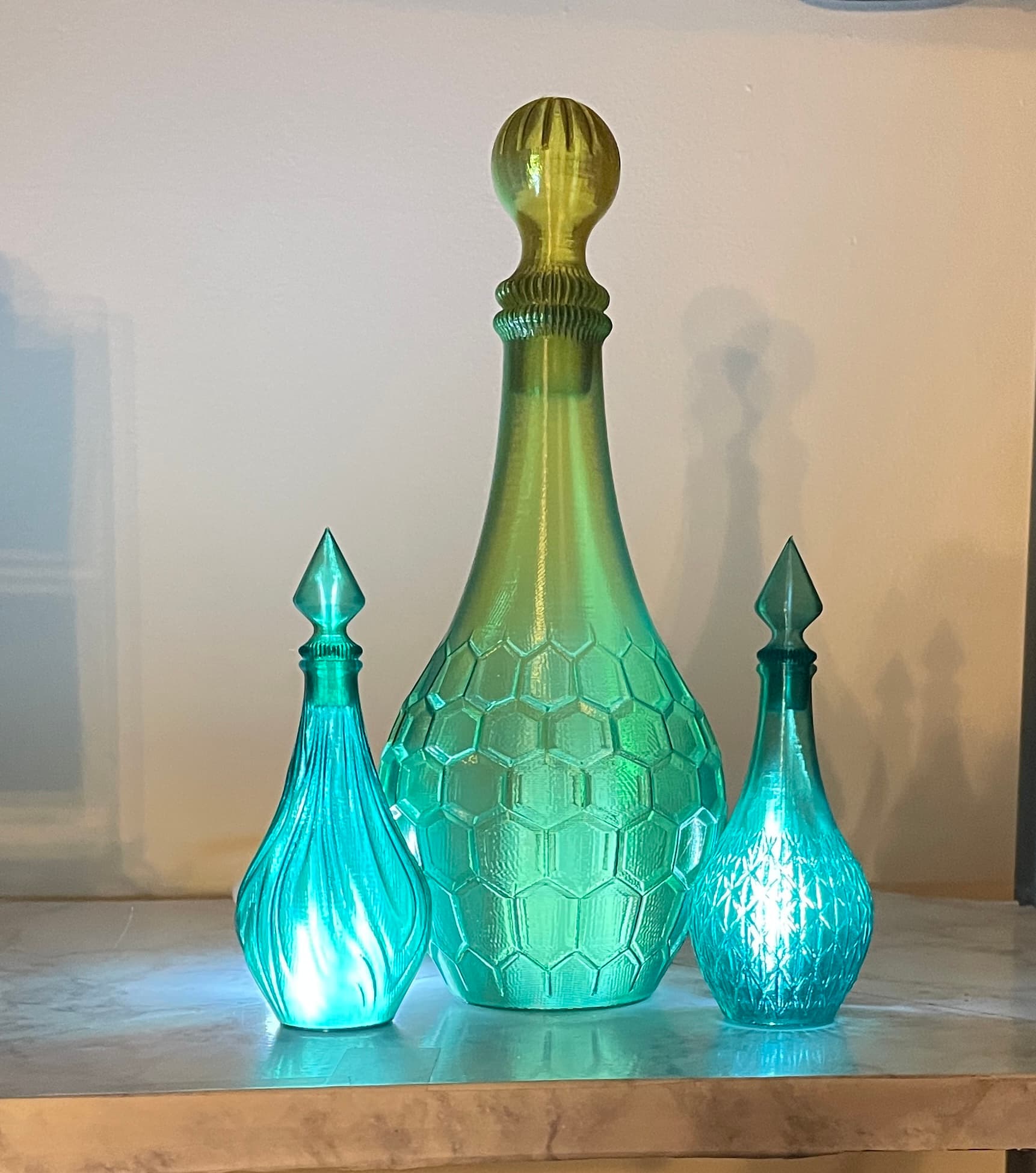 Spiralized Potion Bottles - Great print, One is enlarged to 200% lid 215% still a little wobbly on the lid reprinting at 220% printed on Ender 3v3 ke: inland transparent rainbow 2 filament, Printed .2mm with spiralized mode Thank you for this print it is fantastic! - 3d model