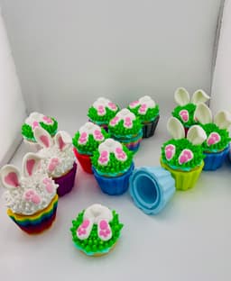 Cupcake Container -Easter Bunny Butt in Grass 3d model
