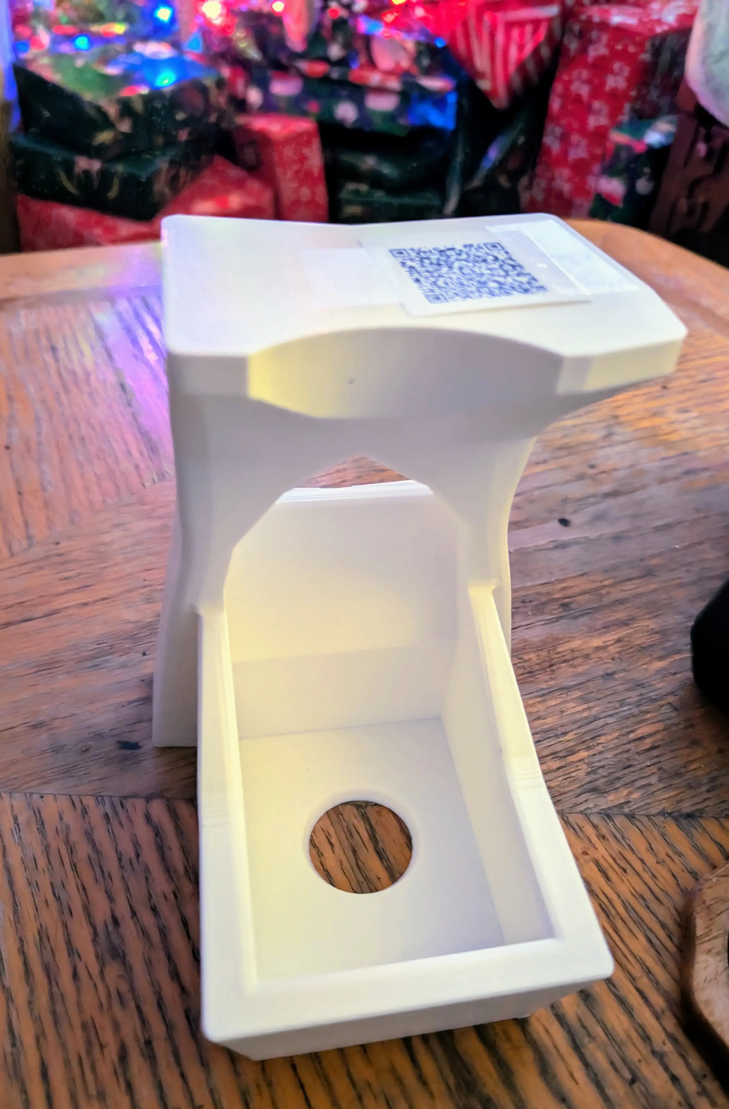 Made as gift, taped a QR code pointing back here for the Gif demo.