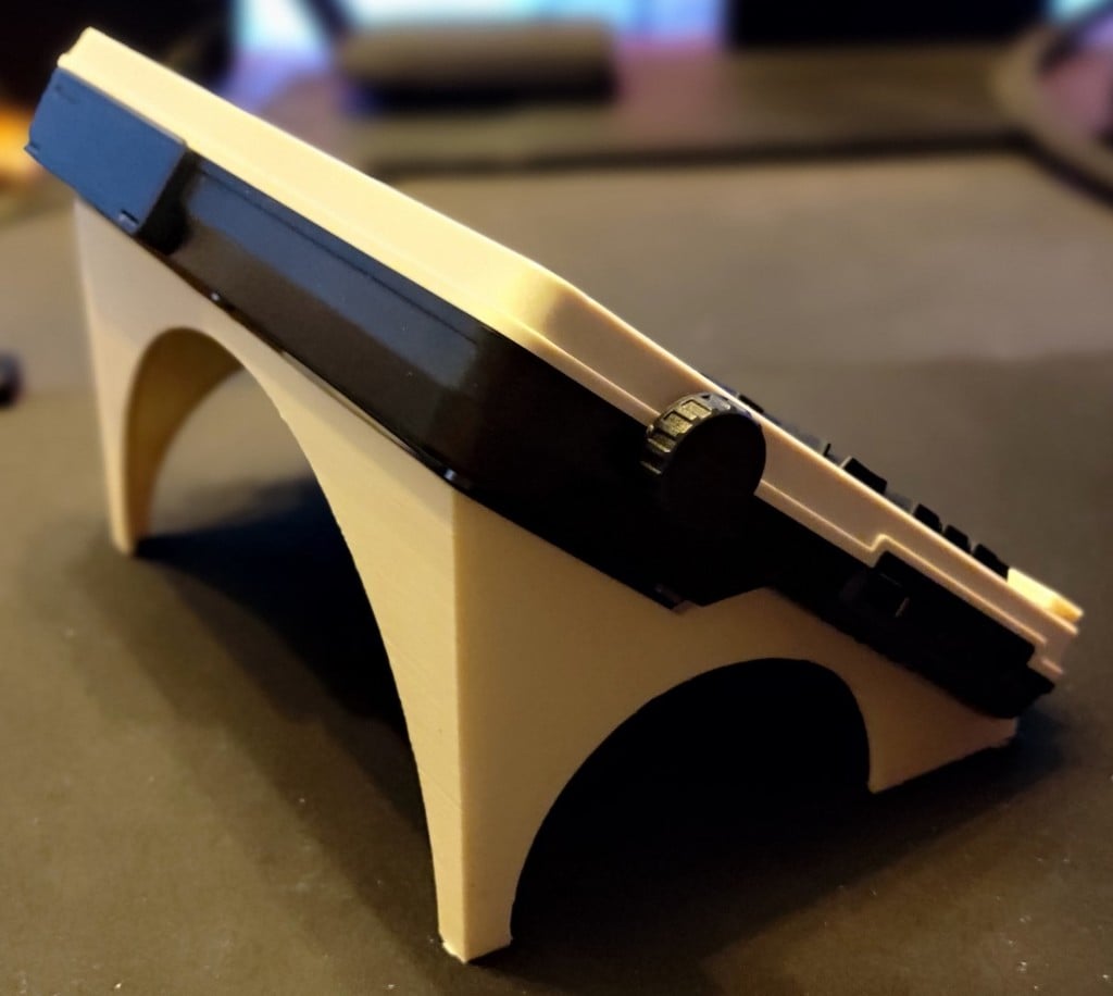 ClockworkPi DevTerm Desktop Stand 3d model
