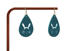 Cute keychain / earrings 3d model