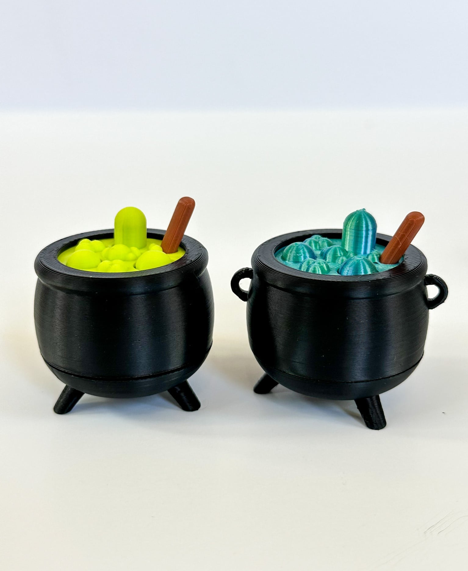 Mini Boiling Cauldron Fidget for Halloween 3d model