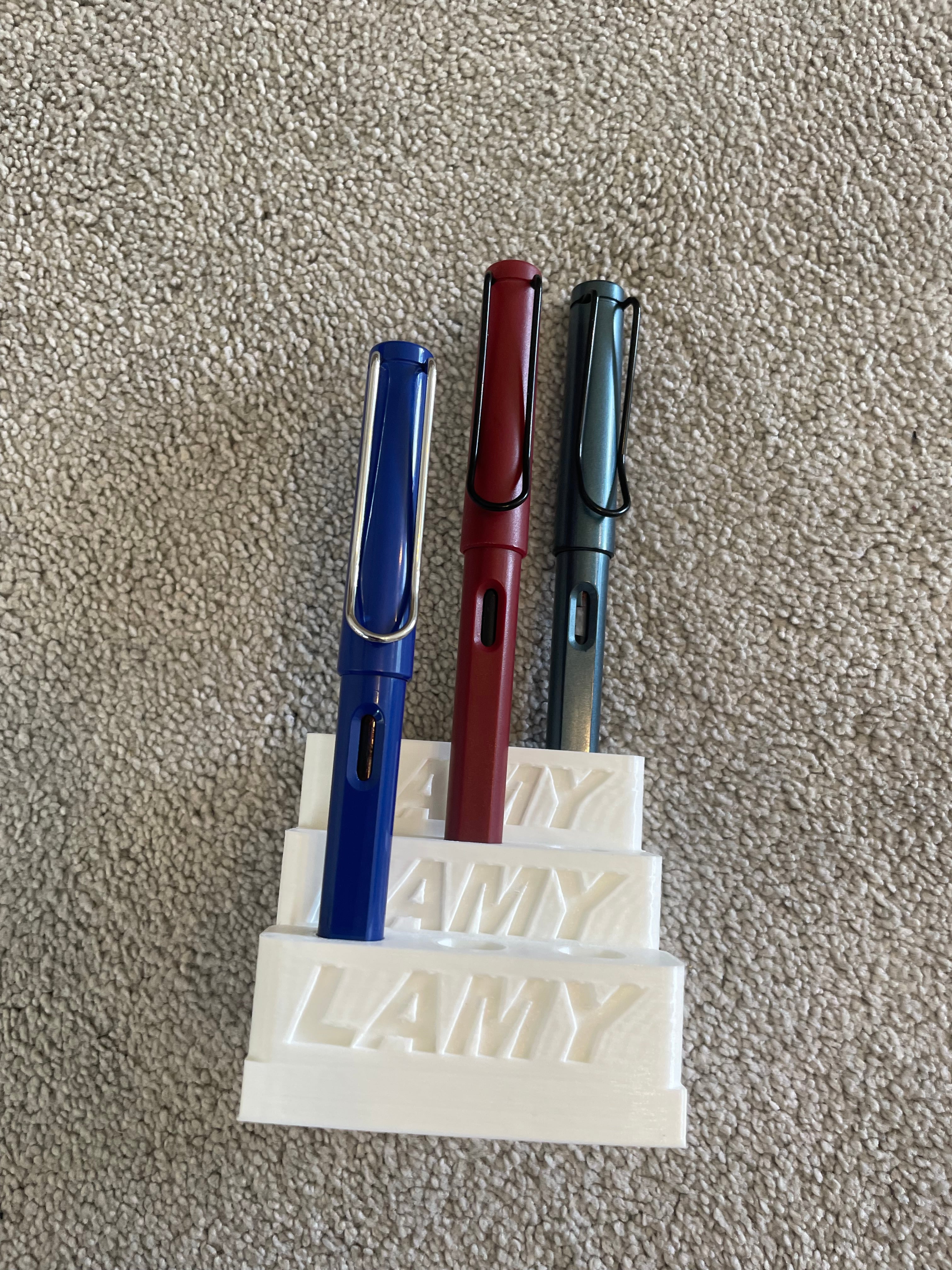 3 stack lamy safari holder 3d model