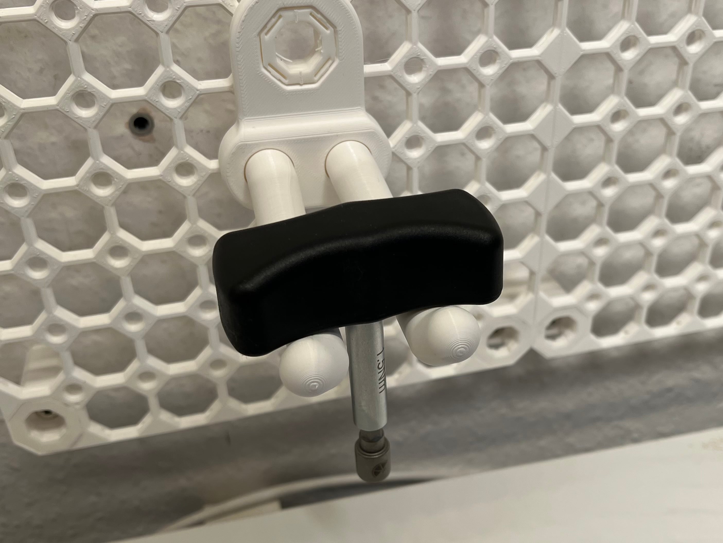 Multiboard grabby arm hooks 3d model