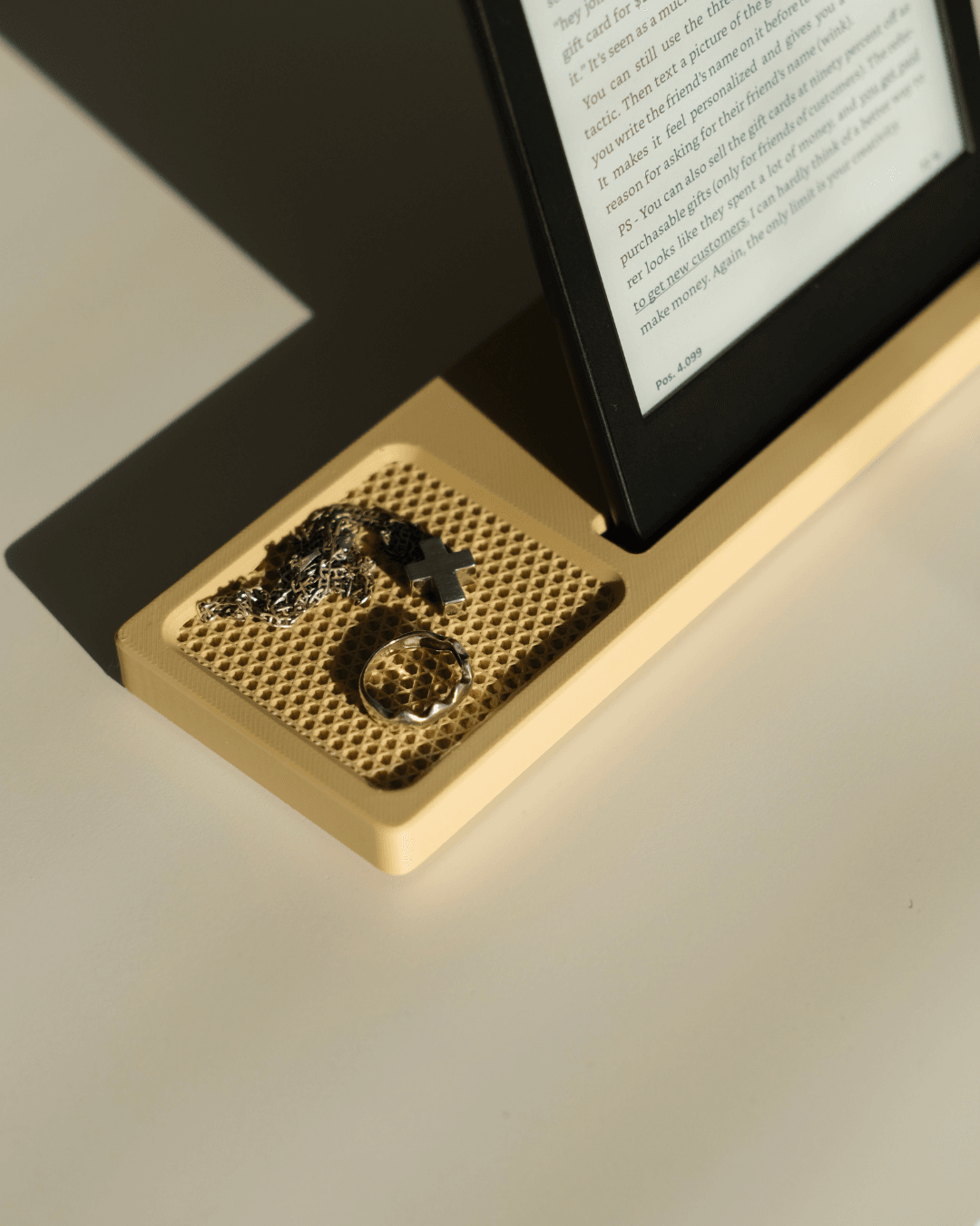 eBook Reader Stand with Tray 3d model