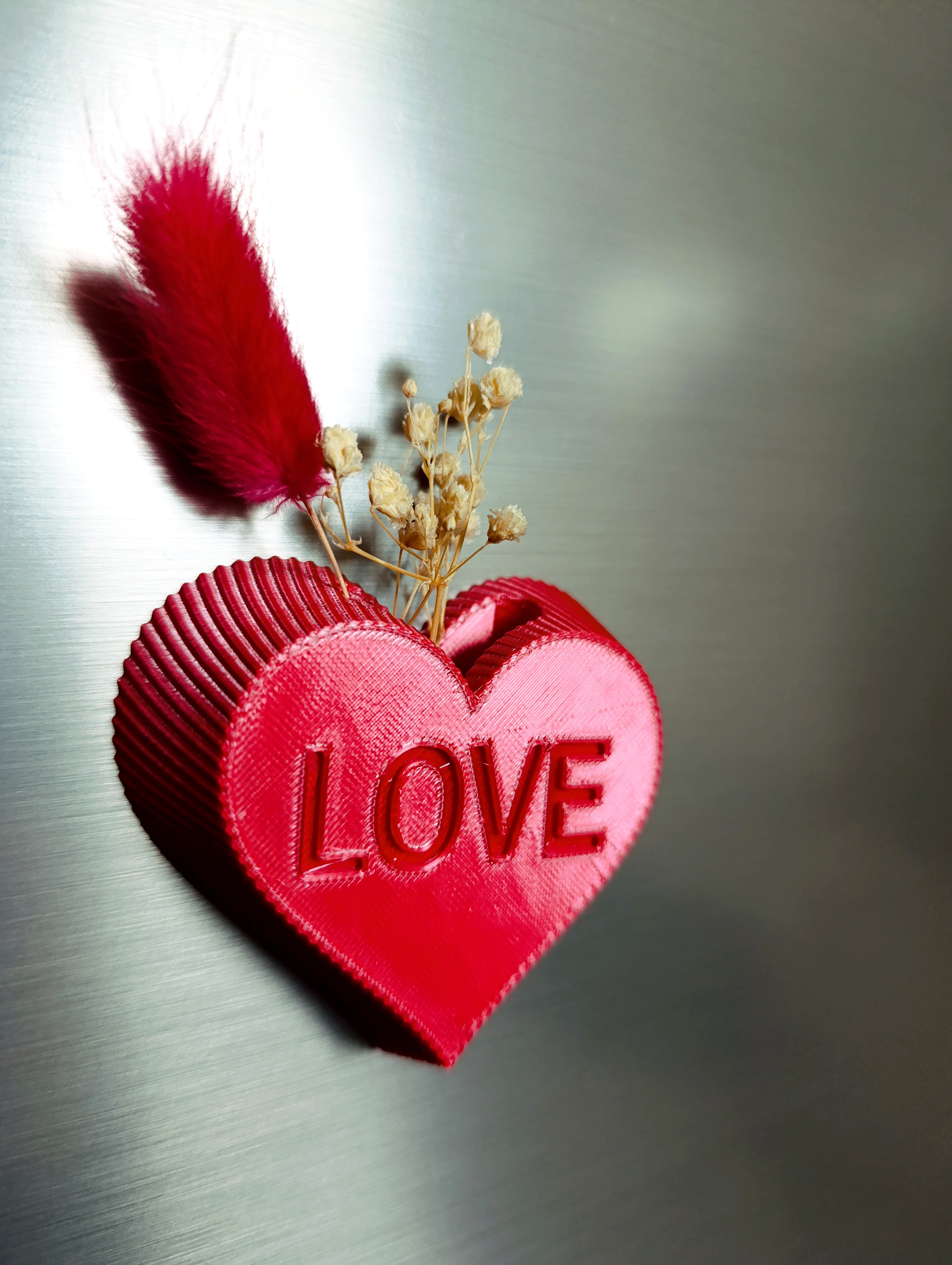 Love Magnetic Vase 3d model