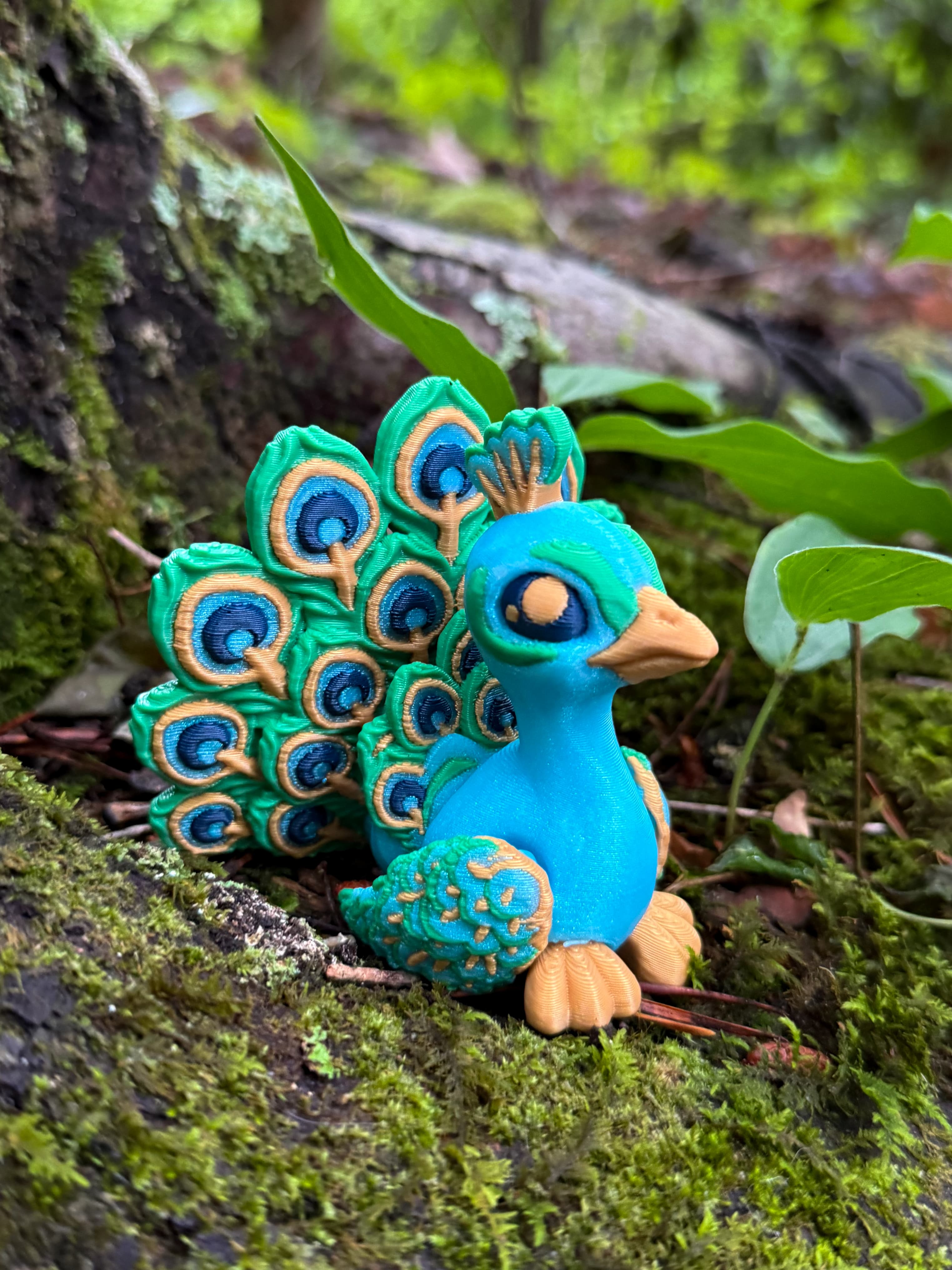 Cinderwing3D’s tiny peacock printed in 4 colors!