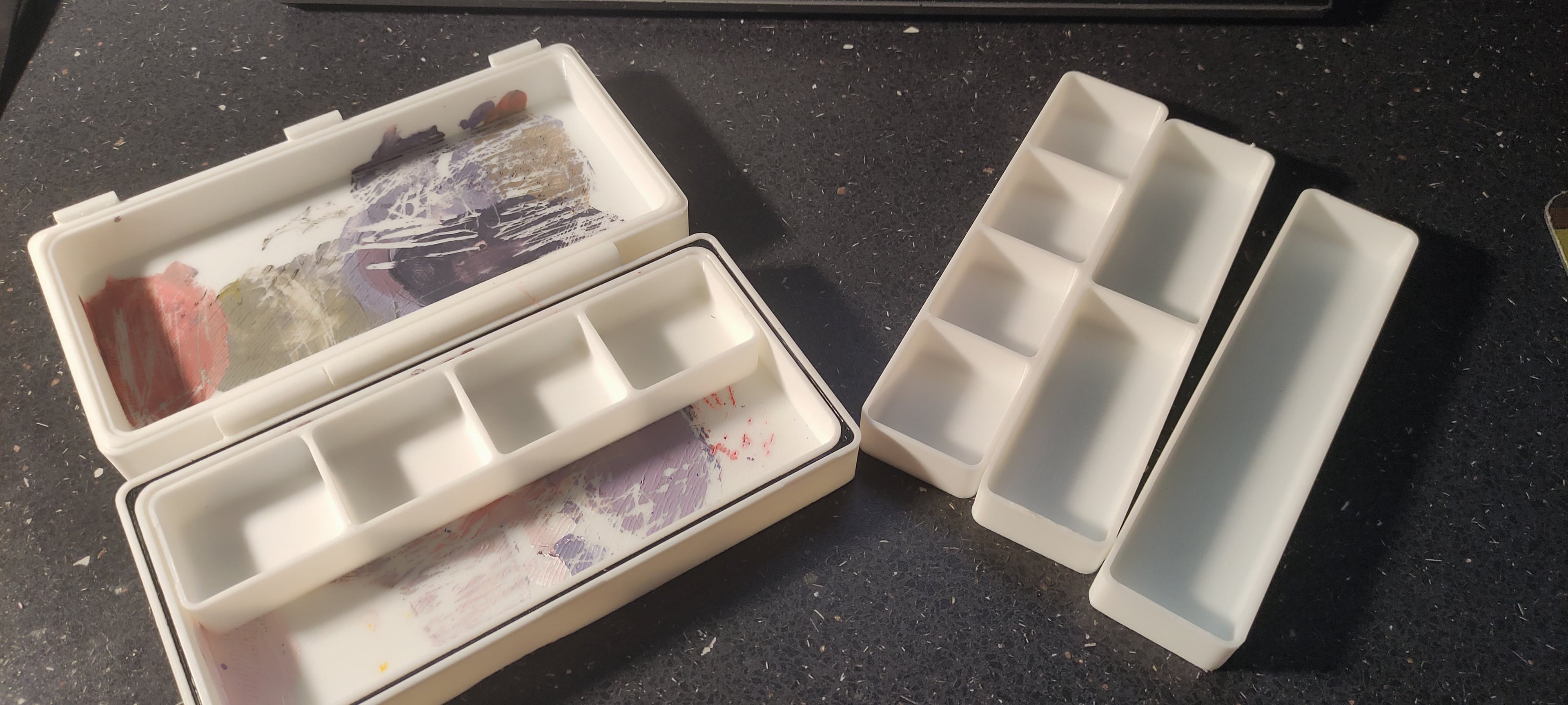 Modular & Foldable Painting Palette Personalized 3d model