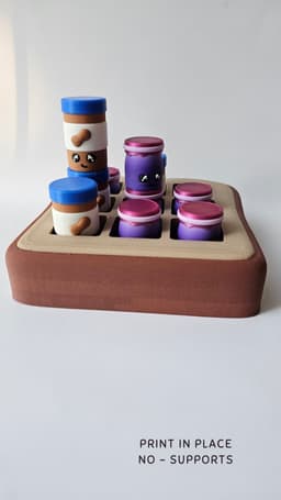 Tic Tac Toe PB&J Game + BONUS Keychains 3d model