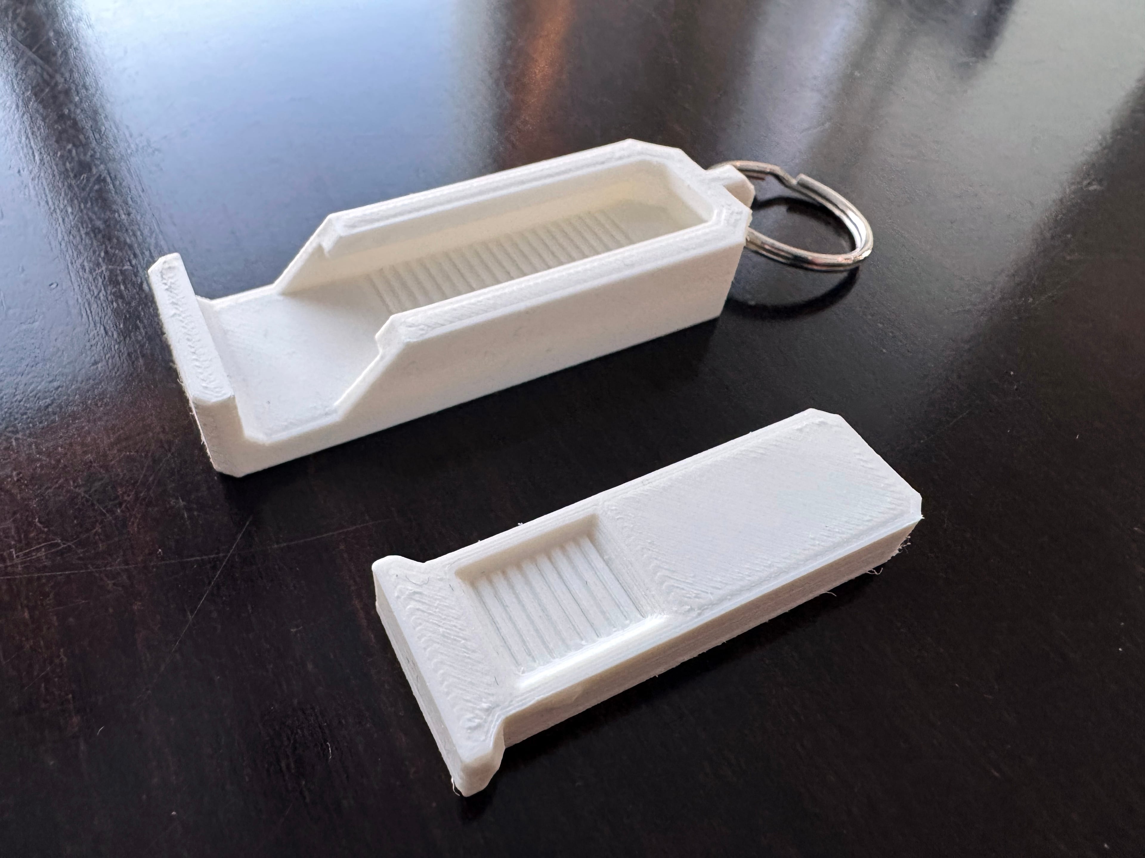 Tiny Adjustable Phone Stand 3d model