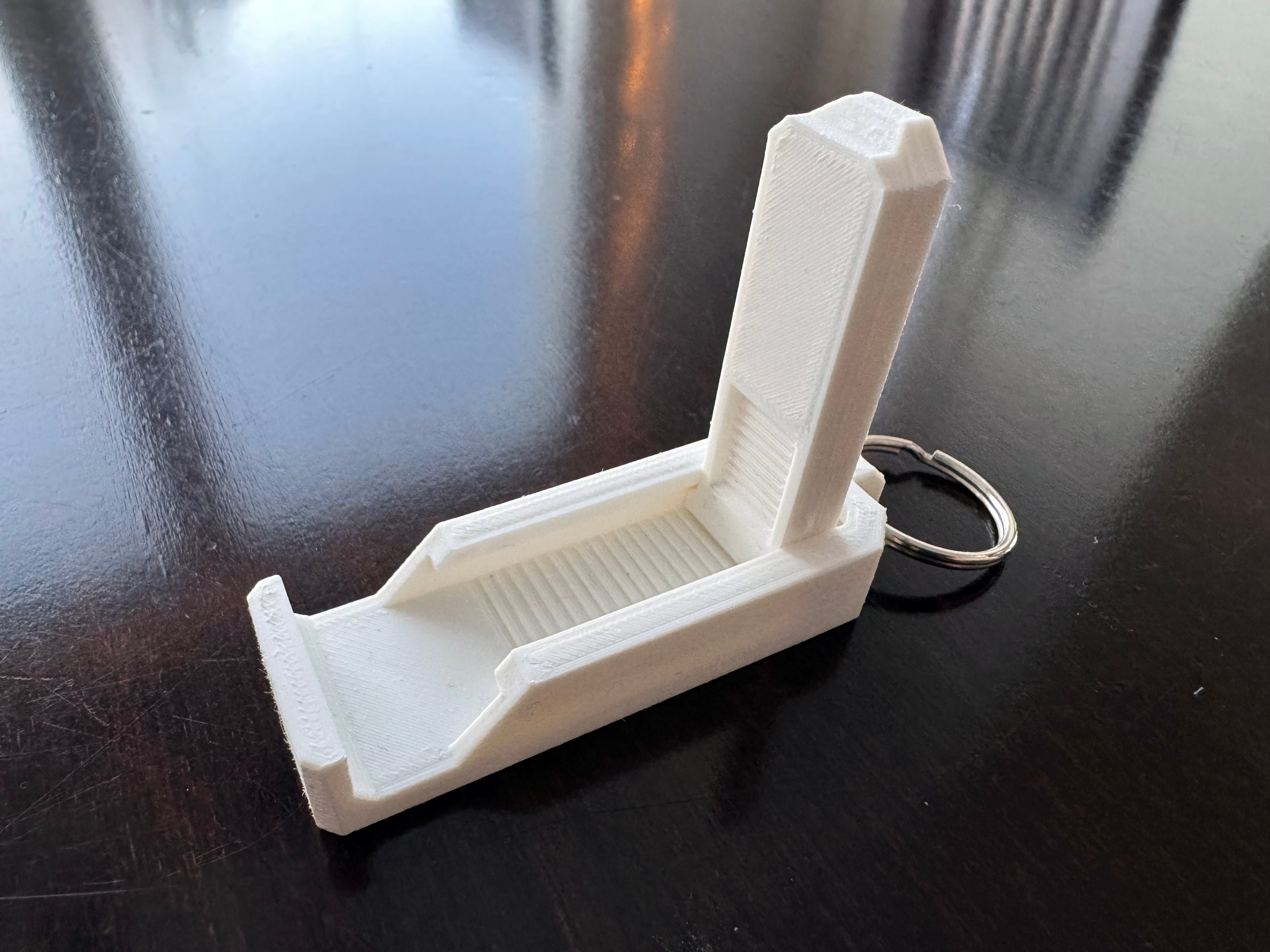 Tiny Adjustable Phone Stand 3d model