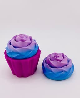 Cupcake Container -Fluffy Frosting 3d model