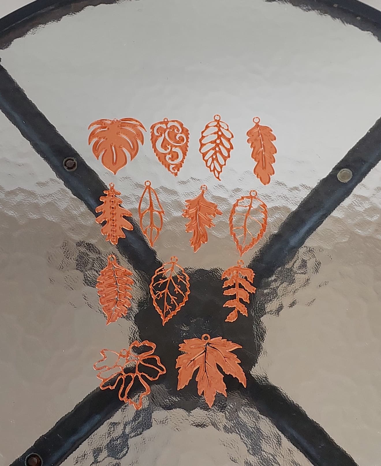 Leaf Design Earrings 3d model