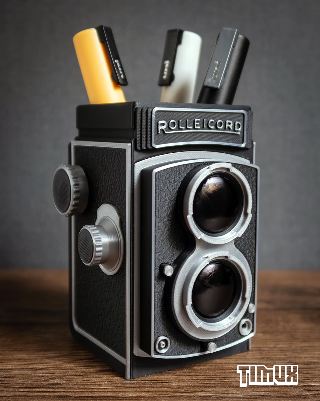 VINTAGE ROLLEICORD CAMERA PEN HOLDER 3d model