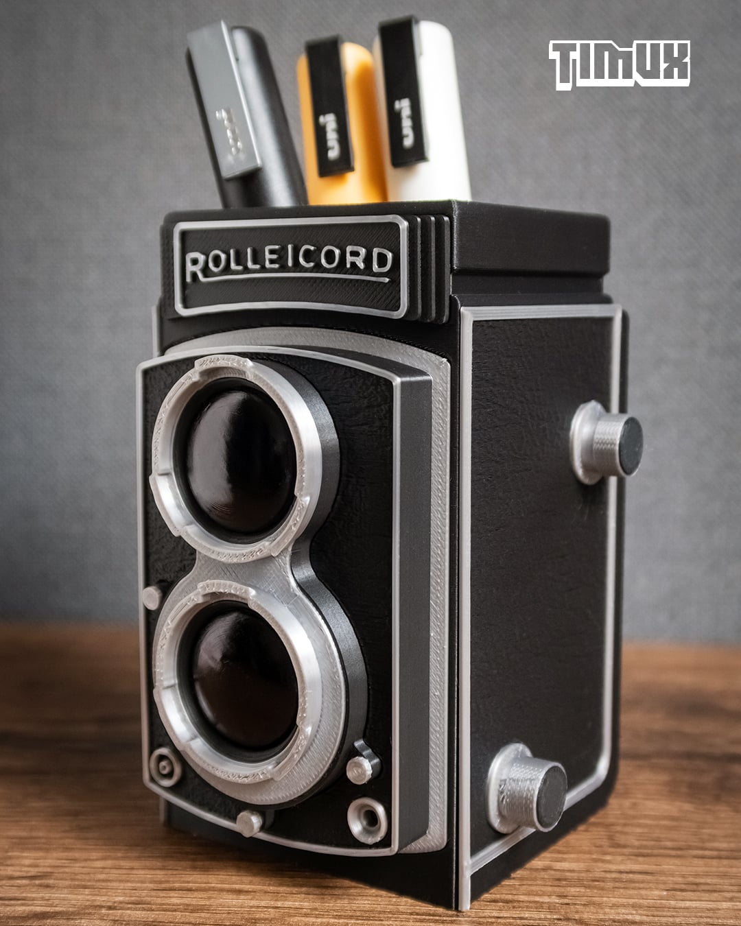 VINTAGE ROLLEICORD CAMERA PEN HOLDER 3d model