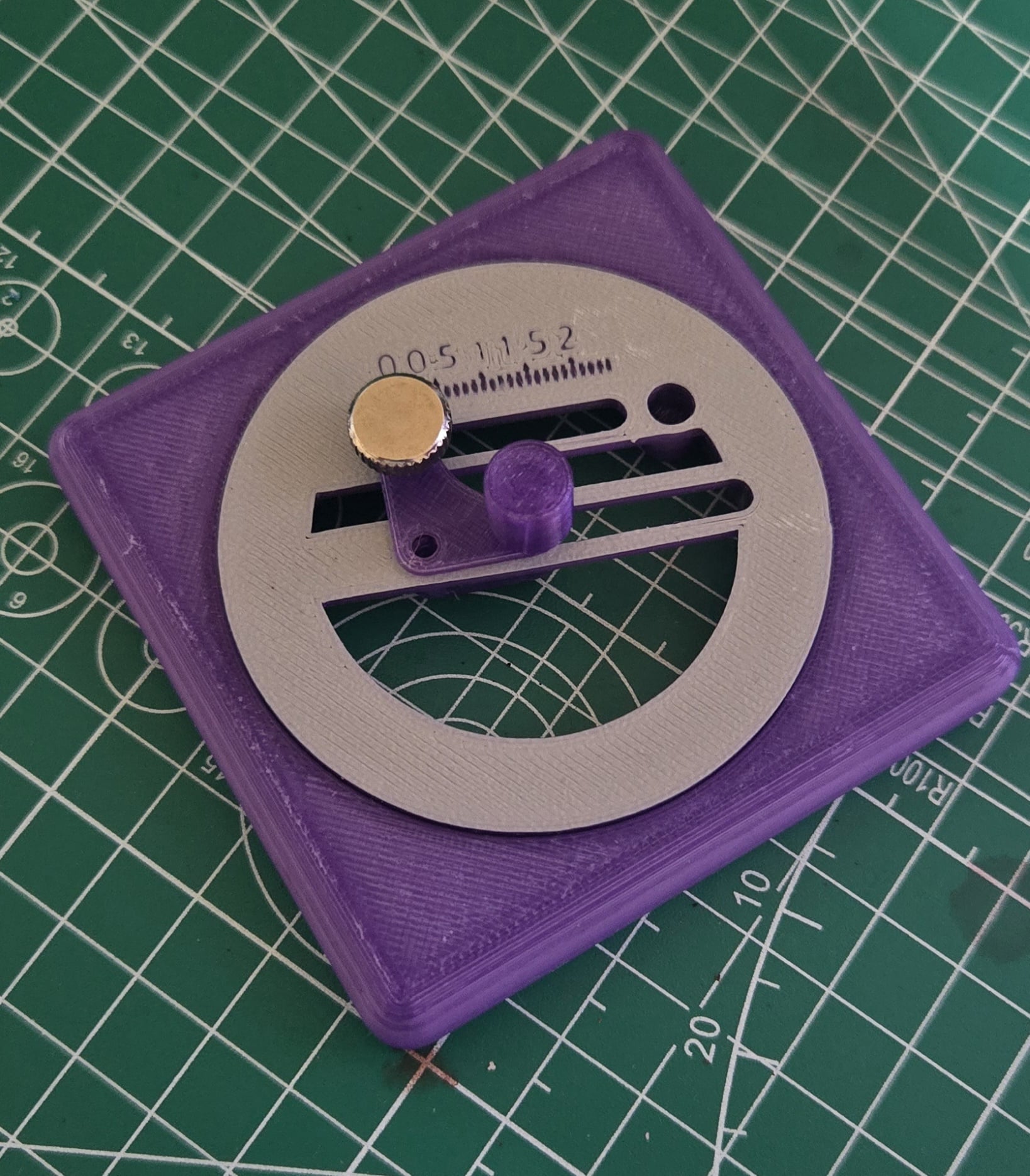Multi Material Circle cutter 3d model