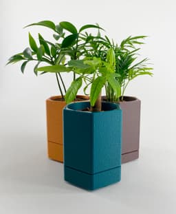 Planters Set With Drainer and Drip Tray - Modular Plant Flower Pots 3d model