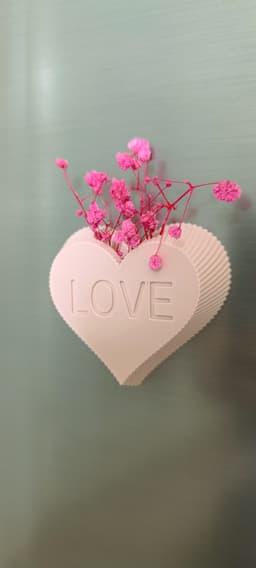 Love Magnetic Vase 3d model