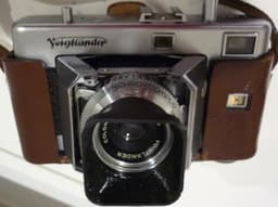 Voigtlander Vitessa Lenshood 3d model