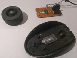 paddle_controller_knob.stl - Make sure the polarity of the magnets match up before gluing! - 3d model